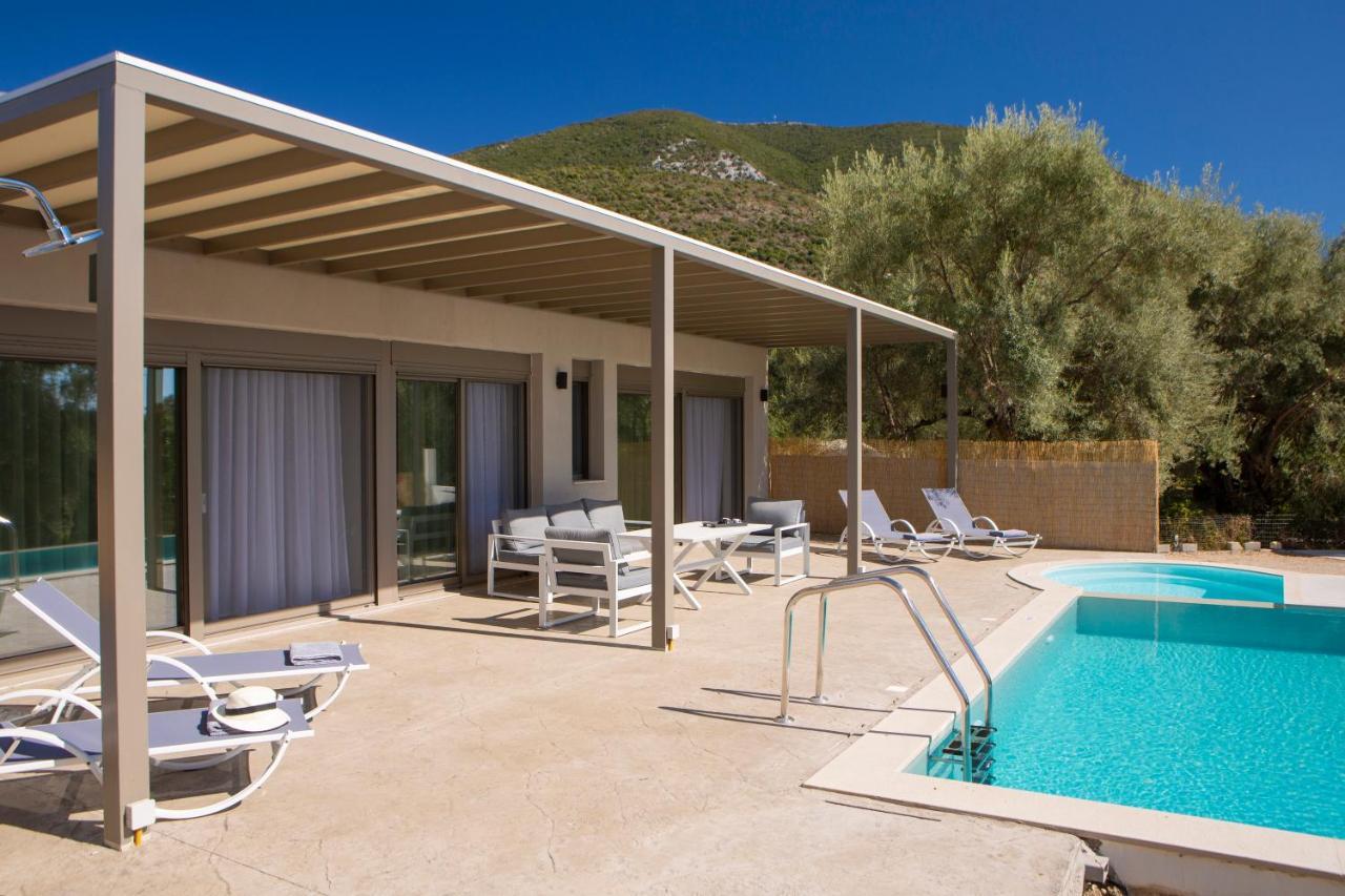 Averto Villas With Private Pool Nydri  Exterior foto